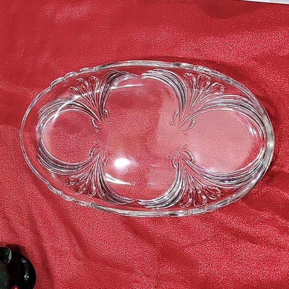 Mikasa crystal tulip platter - Picture 1 of 5
